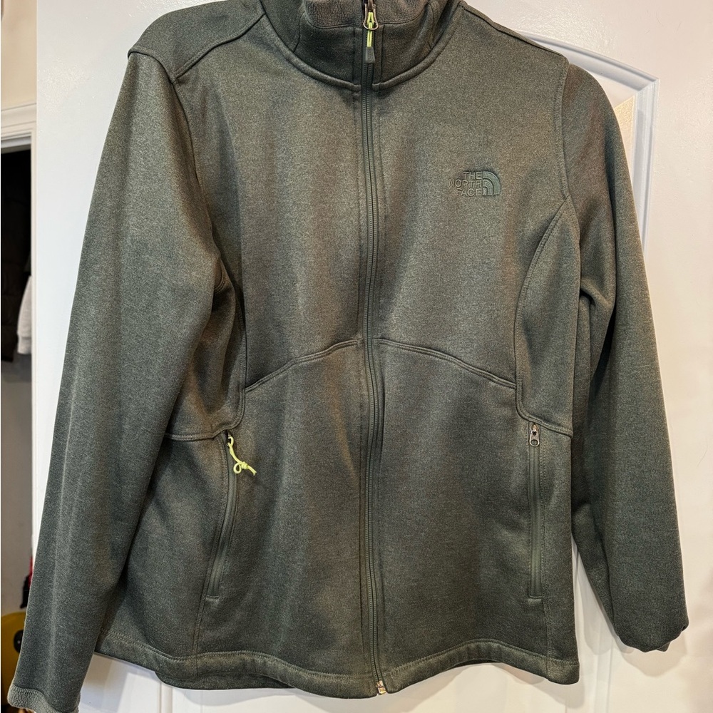North face Polyester Green Zip Up Jacket